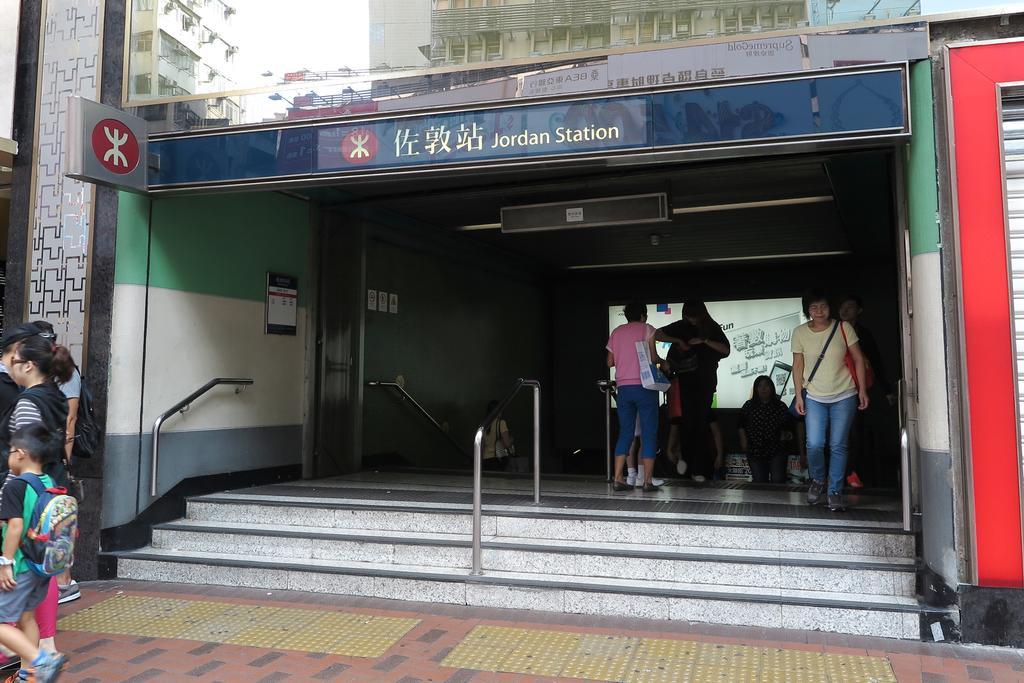 シャンハイ レッド ホテル 香港 エクステリア 写真